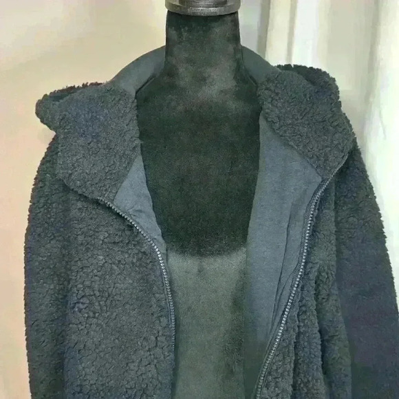 Fabletics Black Sherpa Summit Teddy Jacket oversized bomber full-zip - XL - Picture 2 of 8